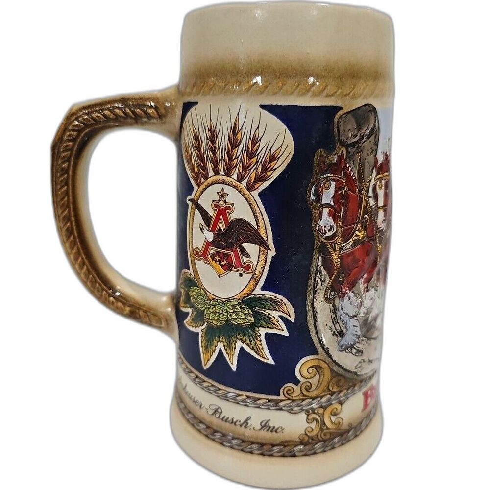 Vintage Anheuser Busch Budweiser Horseshoe Clydesdales Stein. Pre-own